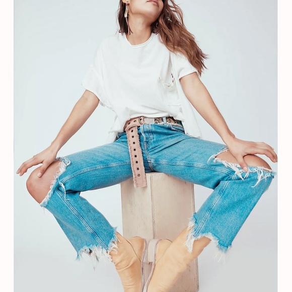 Free People Maggie Mid-Rise Straight-Leg Jeans light stone Wash Sz 26 - Picture 17 of 17